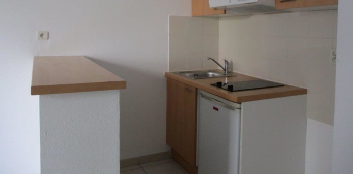 Image 5 sur 11 - Appartement  ·  Location · Ales (30100) · 1 pièce · 22m²