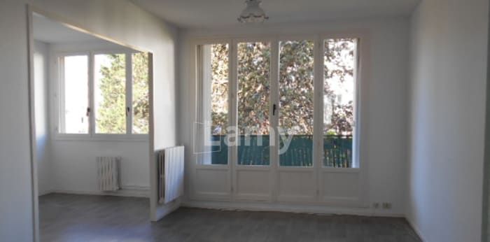 Image 3 sur 13 - Appartement  ·  Location · Montargis (45200) · 3 pièces · 55m²