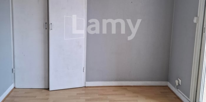 Image 6 sur 12 - Appartement  ·  Location · Toulouse (31300) · 4 pièces · 84m²