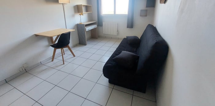 Image 1 sur 9 - Appartement  ·  Location · Aix En Provence (13090) · 1 pièce · 17m²