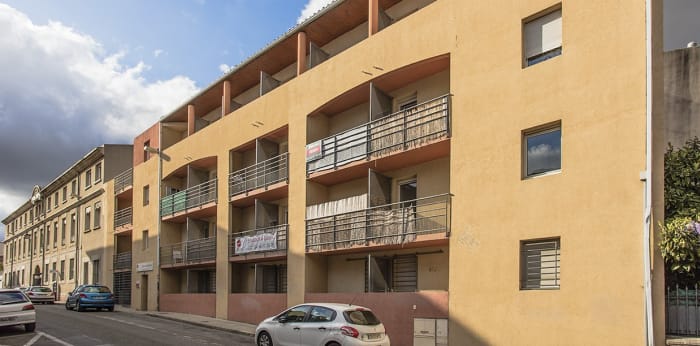 Image 1 sur 8 - Appartement  ·  Location · Nimes (30000) · 1 pièce · 18m²