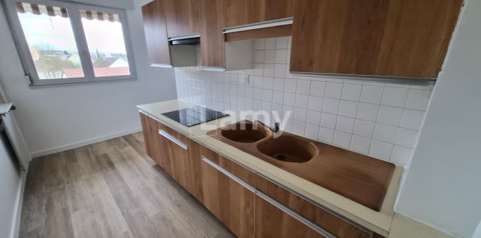 Image 7 sur 13 - Appartement  ·  Location · Sens (89100) · 2 pièces · 56m²