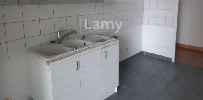 Image 6 sur 6 - Appartement  ·  Location · Besancon (25000) · 4 pièces · 111m²