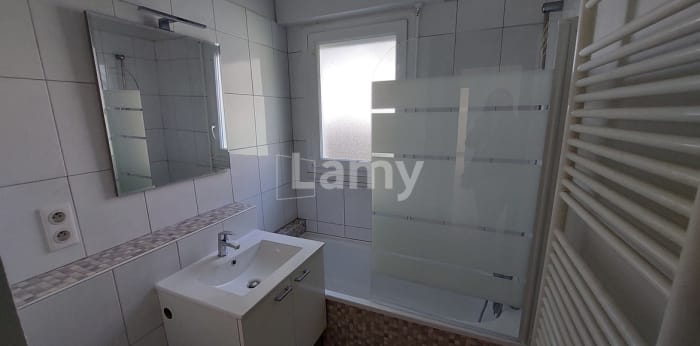 Image 5 sur 5 - Appartement  ·  Location · Libourne (33500) · 3 pièces · 43m²