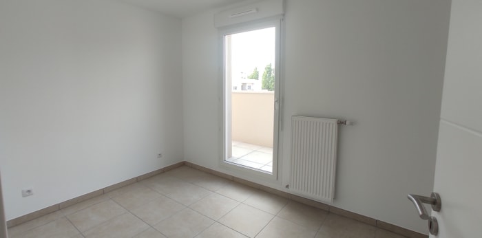 Image 6 sur 7 - Appartement  ·  Location · Villeurbanne (69100) · 3 pièces · 57m²