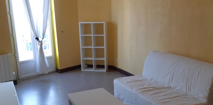 Image 1 sur 4 - Appartement  ·  Location · Clermont Ferrand (63000) · 1 pièce · 32m²