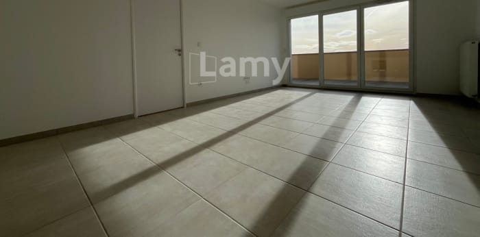 Image 3 sur 11 - Appartement  ·  Location · Valence (26000) · 4 pièces · 85m²