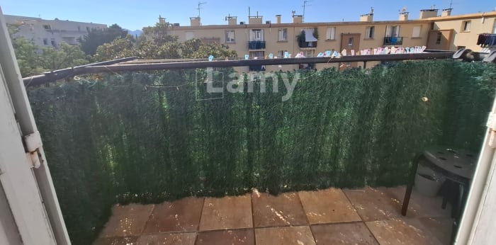 Image 3 sur 10 - Appartement  ·  Location · Marseille (13010) · 3 pièces · 51m²