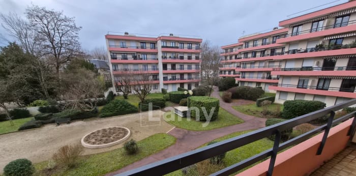 Image 9 sur 13 - Appartement  ·  Location · Sens (89100) · 2 pièces · 56m²