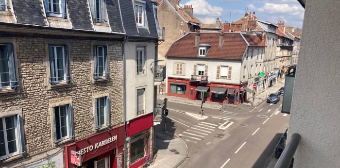 Image 10 sur 15 - Appartement  ·  Location · Besancon (25000) · 3 pièces · 71m²