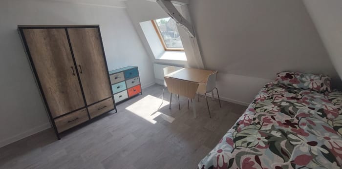 Image 8 sur 8 - Appartement  ·  Location · Valenciennes (59300) · 1 pièce · 14m²