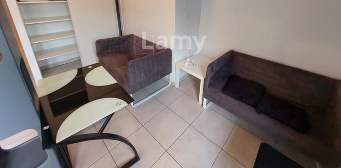 Image 6 sur 9 - Appartement  ·  Location · Grenoble (38000) · 1 pièce · 24m²