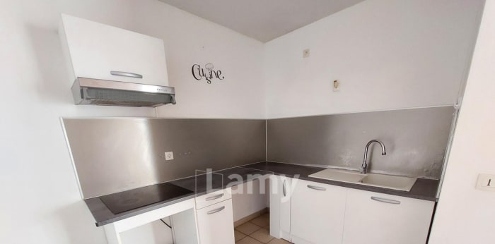 Image 3 sur 8 - Appartement  ·  Location · Gelos (64110) · 3 pièces · 74m²