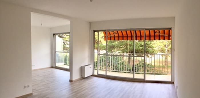 Image 1 sur 6 - Appartement  ·  Location · Salon De Provence (13300) · 4 pièces · 85m²
