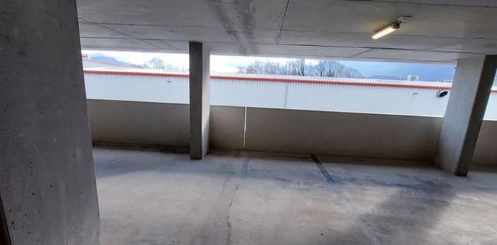 Image 6 sur 7 - Parking/box  ·  Location · Grenoble (38100)