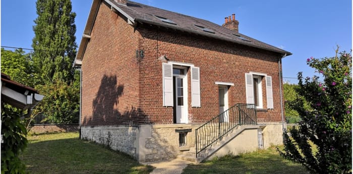 Image 2 sur 8 - Maison/villa  ·  Location · Attichy (60350) · 5 pièces · 106m²
