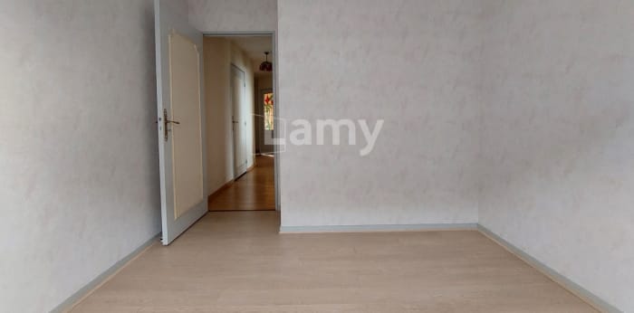 Image 8 sur 13 - Appartement  ·  Location · Limoges (87000) · 4 pièces · 87m²