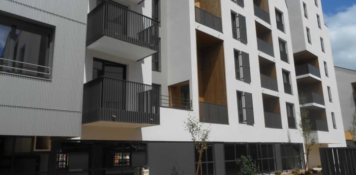 Image 1 sur 5 - Appartement  ·  Location · Bordeaux (33300) · 4 pièces · 79m²