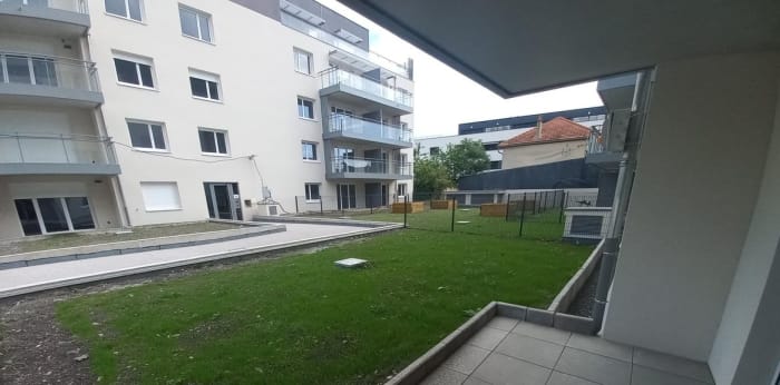 Image 4 sur 5 - Appartement  ·  Location · Clermont Ferrand (63000) · 3 pièces · 62m²