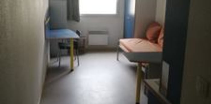 Image 3 sur 7 - Appartement  ·  Location · Lille (59800) · 1 pièce · 18m²