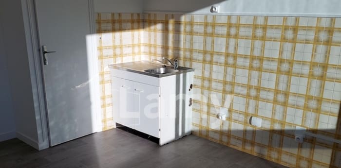 Image 6 sur 8 - Appartement  ·  Location · Issoire (63500) · 3 pièces · 79m²