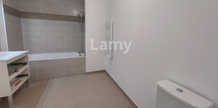 Image 4 sur 5 - Appartement  ·  Location · Montpellier (34070) · 1 pièce · 32m²
