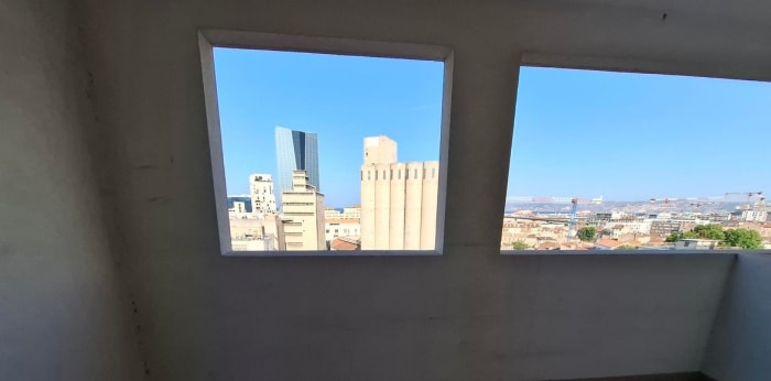 Image 2 sur 9 - Appartement  ·  Location · Marseille 03 (13003) · 2 pièces · 38m²