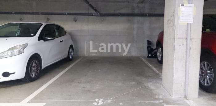 Image 1 sur 4 - Parking/box  ·  Location · Toulouse (31200)