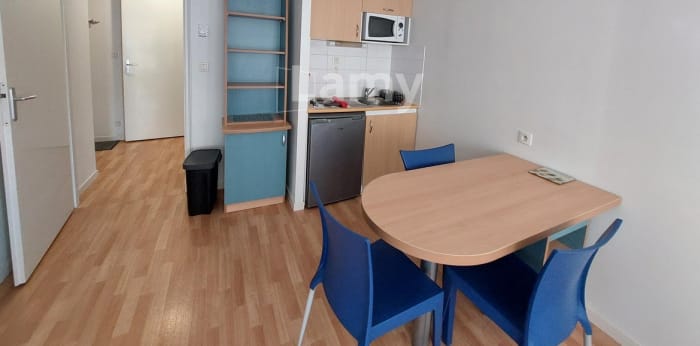 Image 5 sur 8 - Appartement  ·  Location · La Roche Sur Yon (85000) · 1 pièce · 28m²