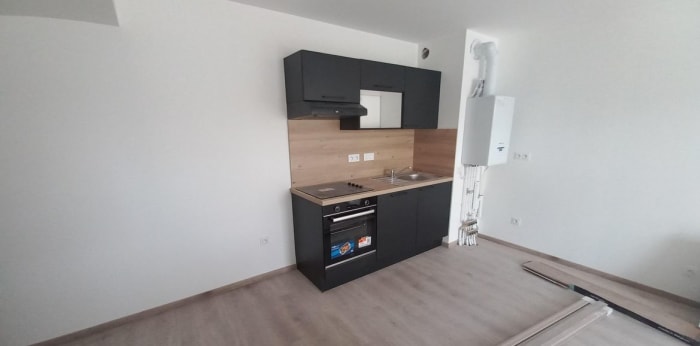 Image 2 sur 6 - Appartement  ·  Location · Clermont Ferrand (63100) · 3 pièces · 62m²