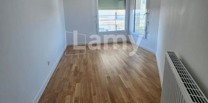 Image 5 sur 6 - Appartement  ·  Location · Bordeaux (33100) · 98m²