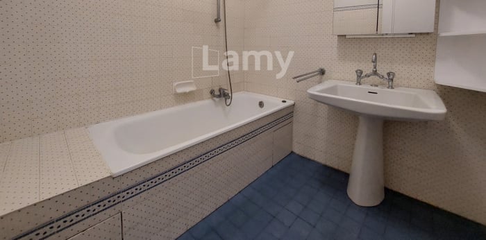 Image 11 sur 12 - Maison/villa  ·  Location · Meylan (38240) · 5 pièces · 159m²