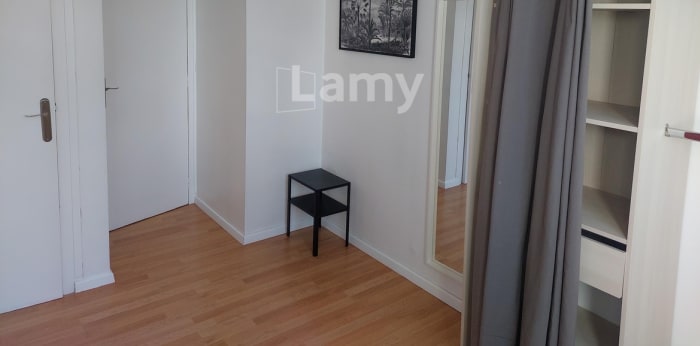 Image 4 sur 10 - Appartement  ·  Location · Chalon Sur Saone (71100) · 4 pièces · 70m²