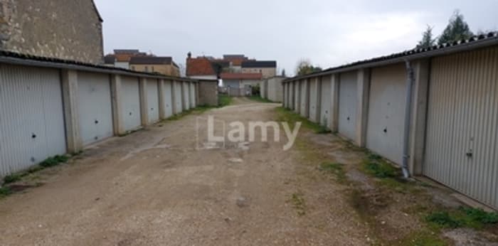 Image 1 sur 1 - Parking/box  ·  Location · Sens (89100) · 14m²