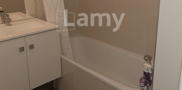 Image 6 sur 6 - Appartement  ·  Location · Villeurbanne (69100) · 3 pièces · 57m²