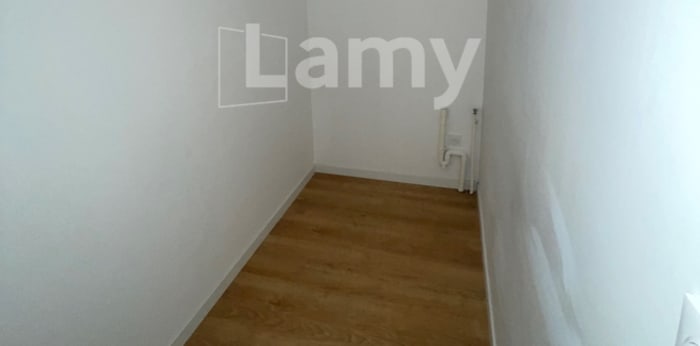 Image 4 sur 9 - Appartement  ·  Location · Lille (59160) · 4 pièces · 97m²