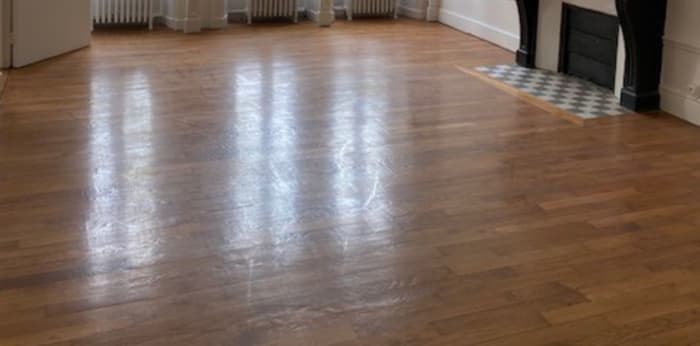 Image 1 sur 6 - Appartement  ·  Location · Besancon (25000) · 4 pièces · 131m²