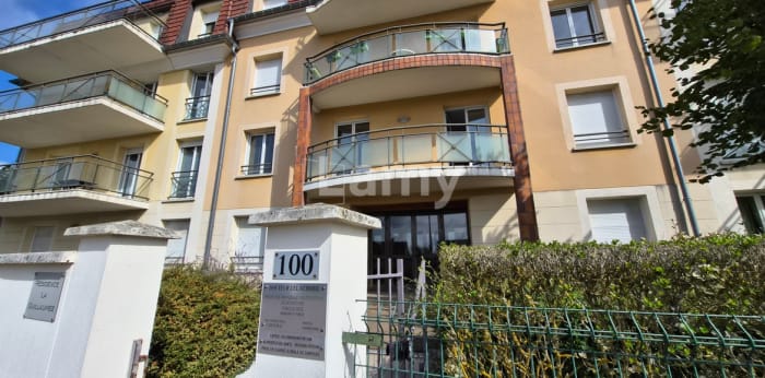 Image 13 sur 13 - Appartement  ·  Location · St Georges Sur Baulche (89000) · 3 pièces · 84m²