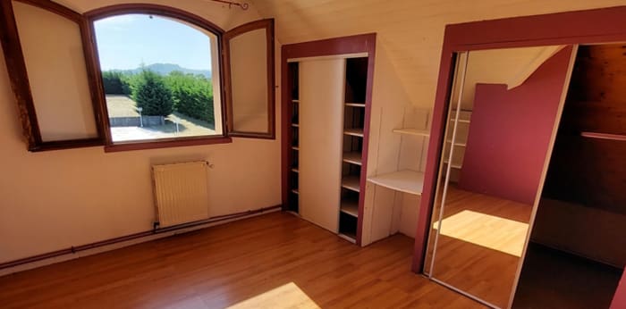 Image 7 sur 11 - Maison/villa  ·  Location · St Simeon De Bressieux (38870) · 4 pièces · 115m²