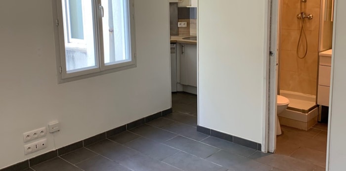 Image 1 sur 8 - Appartement  ·  Location · Bordeaux (33000) · 1 pièce · 18m²