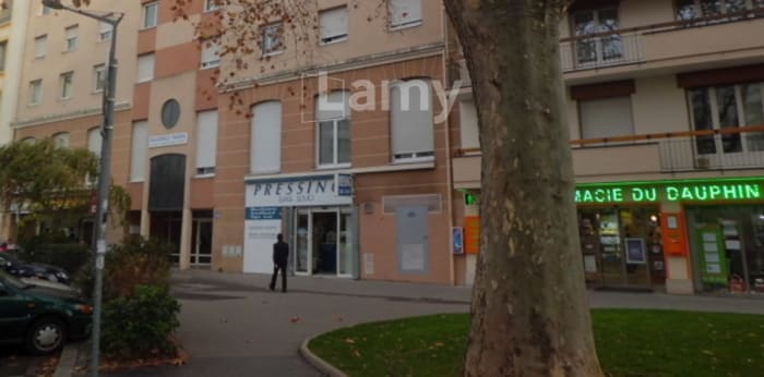 Image 1 sur 1 - Parking/box  ·  Location · Lyon (69003) · 12m²