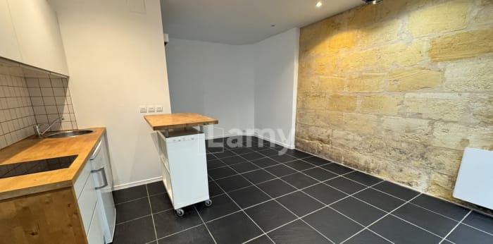 Image 3 sur 6 - Appartement  ·  Location · Bordeaux (33000) · 1 pièce · 24m²