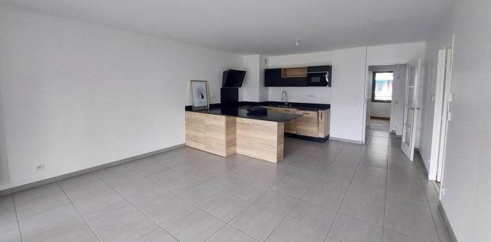 Image 3 sur 7 - Appartement  ·  Location · Annecy (74000) · 4 pièces · 80m²