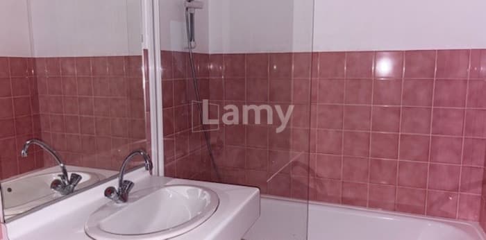 Image 9 sur 10 - Appartement  ·  Location · Besancon (25000) · 3 pièces · 66m²