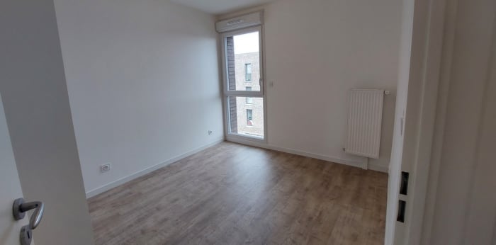 Image 8 sur 11 - Appartement  ·  Location · Valenciennes (59300) · 4 pièces · 83m²
