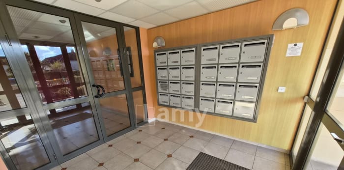 Image 13 sur 15 - Appartement  ·  Location · St Georges Sur Baulche (89000) · 3 pièces · 81m²