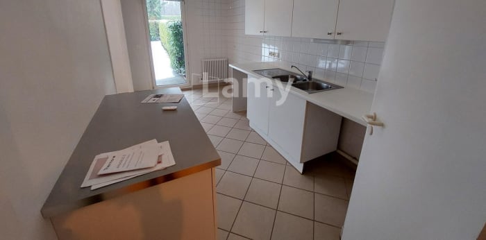 Image 4 sur 14 - Appartement  ·  Location · Meylan (38240) · 4 pièces · 89m²