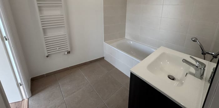 Image 14 sur 15 - Appartement  ·  Location · Chenove (21300) · 2 pièces · 45m²