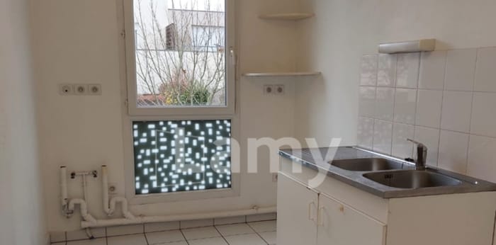 Image 3 sur 7 - Appartement  ·  Location · La Rochelle (17000) · 2 pièces · 51m²