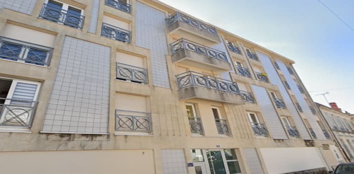 Image 1 sur 1 - Parking/box  ·  Location · Bordeaux (33000)